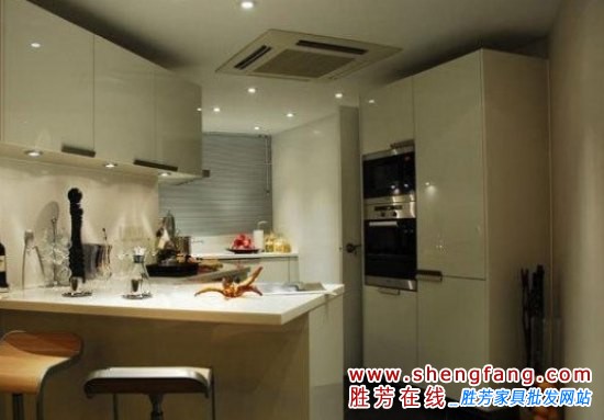 流行的現(xiàn)代簡(jiǎn)約風(fēng)格 15萬(wàn)簡(jiǎn)裝130平米家居