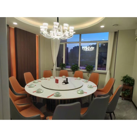 勝芳餐椅批發(fā) 餐椅 時尚餐椅 家用家具 酒店軟包椅子家具 現(xiàn)代餐椅 軟包餐椅 輕奢家具 北歐餐椅 軟包椅 久順家具