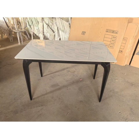 勝芳家具批發(fā) 鋼木桌子 快餐桌 椅子 桌子 鋼木家具 餐廳家具  宏運(yùn)家具