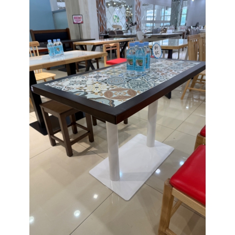 勝芳快餐桌批發(fā) 咖啡臺批發(fā) 實(shí)木餐飲桌  定制餐廳實(shí)木商用桌 鋼木餐桌 洽談桌 方桌 恒玖家具